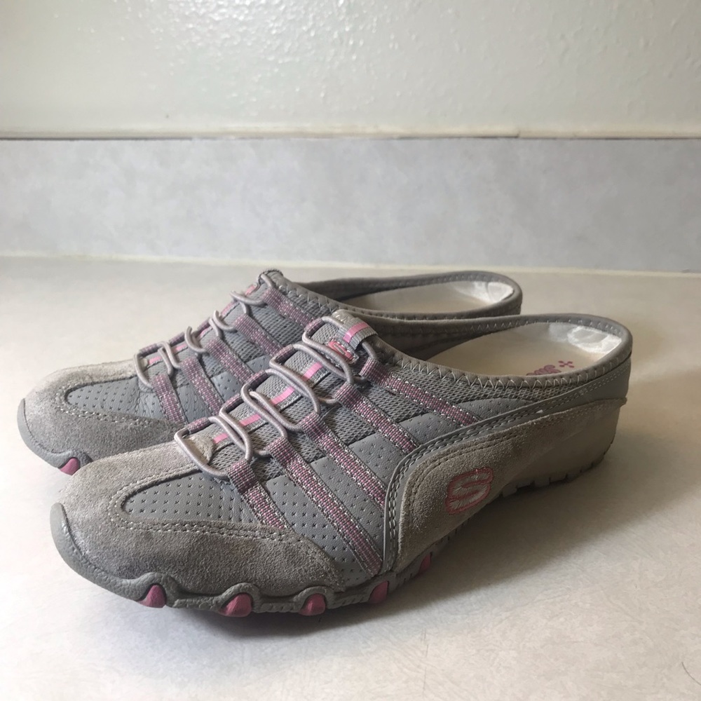 Skechers slip ons